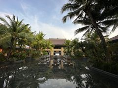 -海南清水湾莱佛士酒店