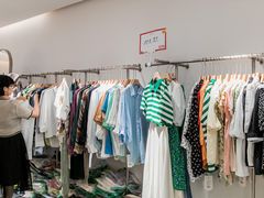 -广州白马服装市场