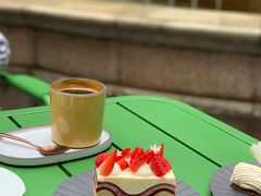 -潮一不贰·法式甜品·生日蛋糕·西式简餐(外滩店)