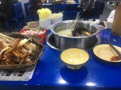 -马路边边·成都串串(翠柏路店)