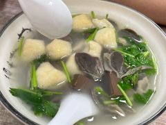 老鸭粉丝汤-曼曼汤包(建国西路店)