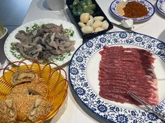 -一只羊·铜锅涮羊肉烧烤