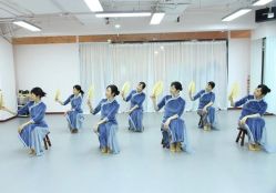 -尚美霓裳晚礼服·合唱服·舞蹈演出服租赁定制