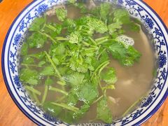 羊肉汤-罗卜李包子羊肉汤