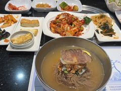 -青松馆韩国料理(香港中路佳世客店)
