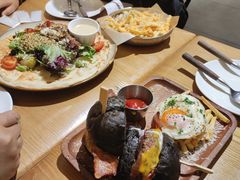 -HELLO 27 意面·沙拉·帕尼尼