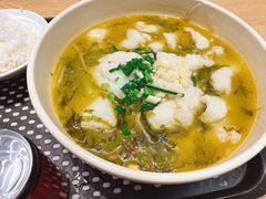 酸菜鱼-大食代美食广场(迪士尼小镇店)