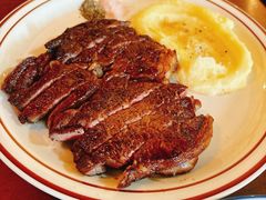-羽深肉铺 Steak & Wine