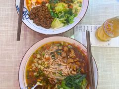 -大嘻咹biangbiang面(历史博物馆店)