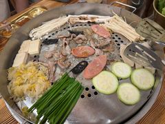 -陈叉子钢盆烤肉(中原万达店)