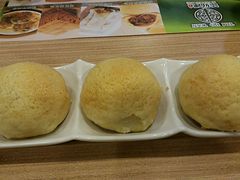 酥皮焗叉烧包-添好运点心专门店(中环IFC店)