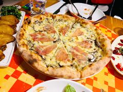 松露酱帕尔马火腿披萨-TIAGO HOME KITCHEN(王府中环店)