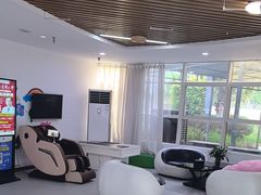 -德尚口腔(金碧店)