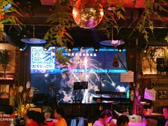 -胡桐里音乐酒馆(孝南店)