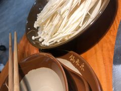 -锅来乐地锅鸡(安亭店)