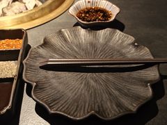 -铭牛烧肉·和牛海鲜自助(高新月牙湖店)