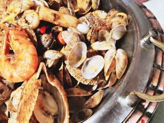 -东来菜馆•手抓海鲜家常菜•海鲜锅贴(鸽子窝店)