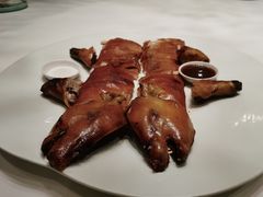 烤乳猪-唐宫海鲜舫