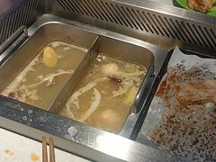 -新艺自助美食城(中山路店)