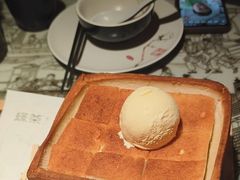 -绿茶餐厅(光谷世界城步行街店)