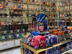 -VENCHI 闻绮(北京国贸商城店)