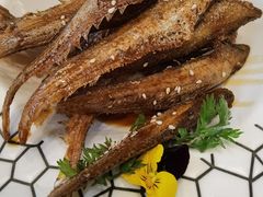 香酥烤子鱼-乾隆美食·本帮菜(黄河路店)