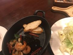 -恰餐厅及酒吧 CHAR Bar & Grill (北京丽都皇冠假日店)