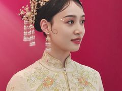 -群丽化妆摄影美甲纹绣培训学校