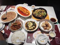 -鑫小城故事·藕汤·家常菜(台北一路总店)
