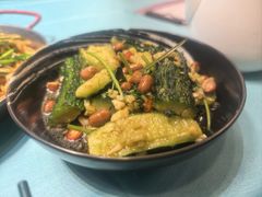 刀拍黄瓜-六婶西关小厨(光塔路店)