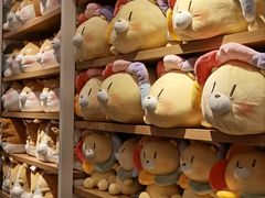 -名创优品(广东省广州琶洲保利广场店)