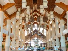 -亚龙湾喜来登·美景台大堂吧