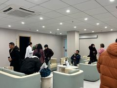 -上海大学附属上海和平眼科医院