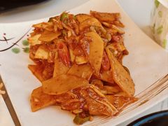 -长寿参鸡汤(朝韩风情街店)