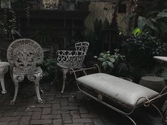 -古董花园(思南路42弄小区店)