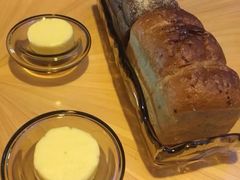 餐前面包-迪拜帆船酒店海底餐厅