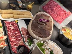 -海上明月海鲜火锅 鲜切牛肉