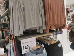 -优衣库(广州天河领展广场店)