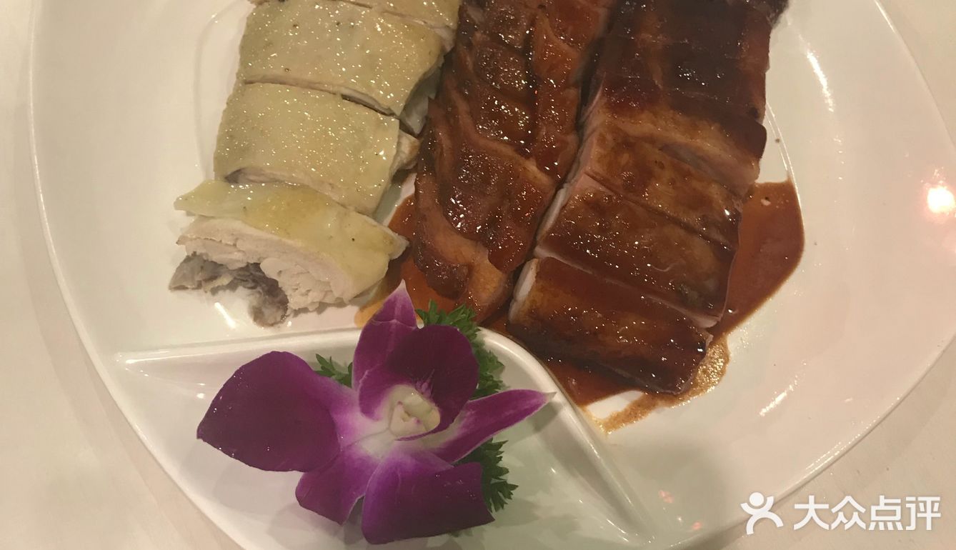 古典音乐风格和古典风格的设计搭配不错还是满喜欢的