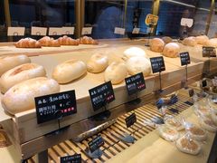 -啊噗吐呦现场烘焙(麦凯乐店)