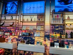 -Mr.JUDY洗个头发