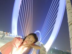 -南京眼步行桥