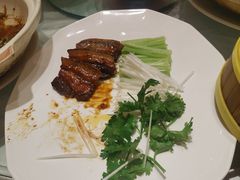 -品悦酒店(三林古镇店)