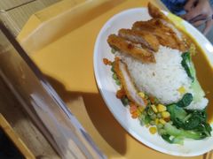 咖喱鸡排饭-北大家园食堂