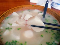 萝卜筒骨汤-茶泡饭(李子坝店)