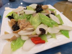 -椿记烧鹅(叠彩店)