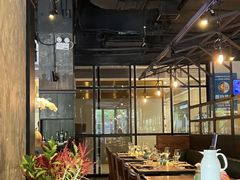 -Carbon莫卡哆·意大利复古集市餐厅(杭州大厦店)