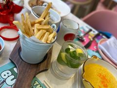 -水桶王国主题餐厅·聚会·生日派对·亲子活动·家庭套餐(亚龙湾希尔顿店)