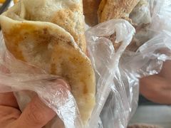 烧饼-董记蚌埠烧饼夹里脊(朝阳新村小区店)