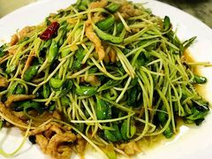 -东北菜冰城一家人